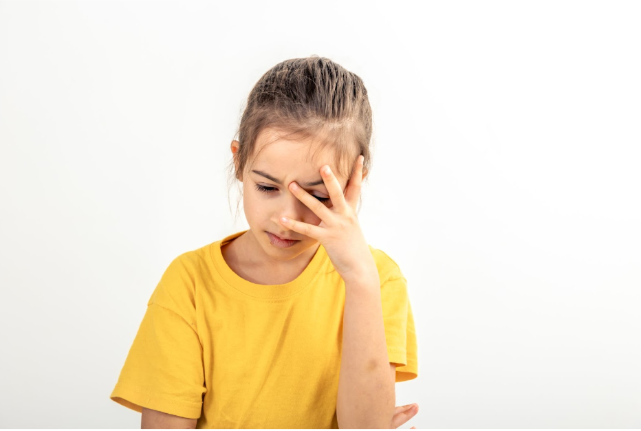 Дете с главоболие