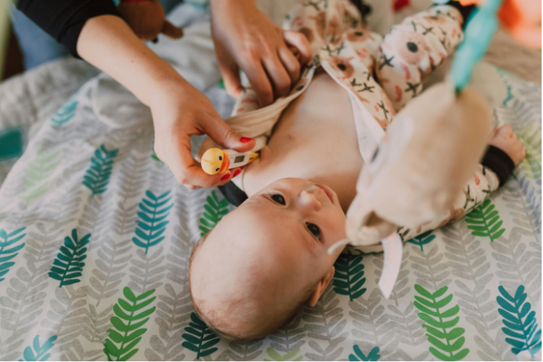 Кога трябва да се притеснявате за температурата на бебето?